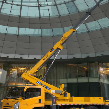 句容附近高空作业车租赁｜安全设备租赁｜高空安装|工程定制化方案｜亿立达设备租赁